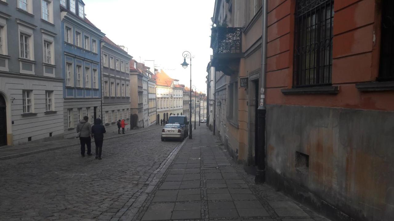 Przytulny Apartament Przy Barbakanie Varšava Exteriér fotografie